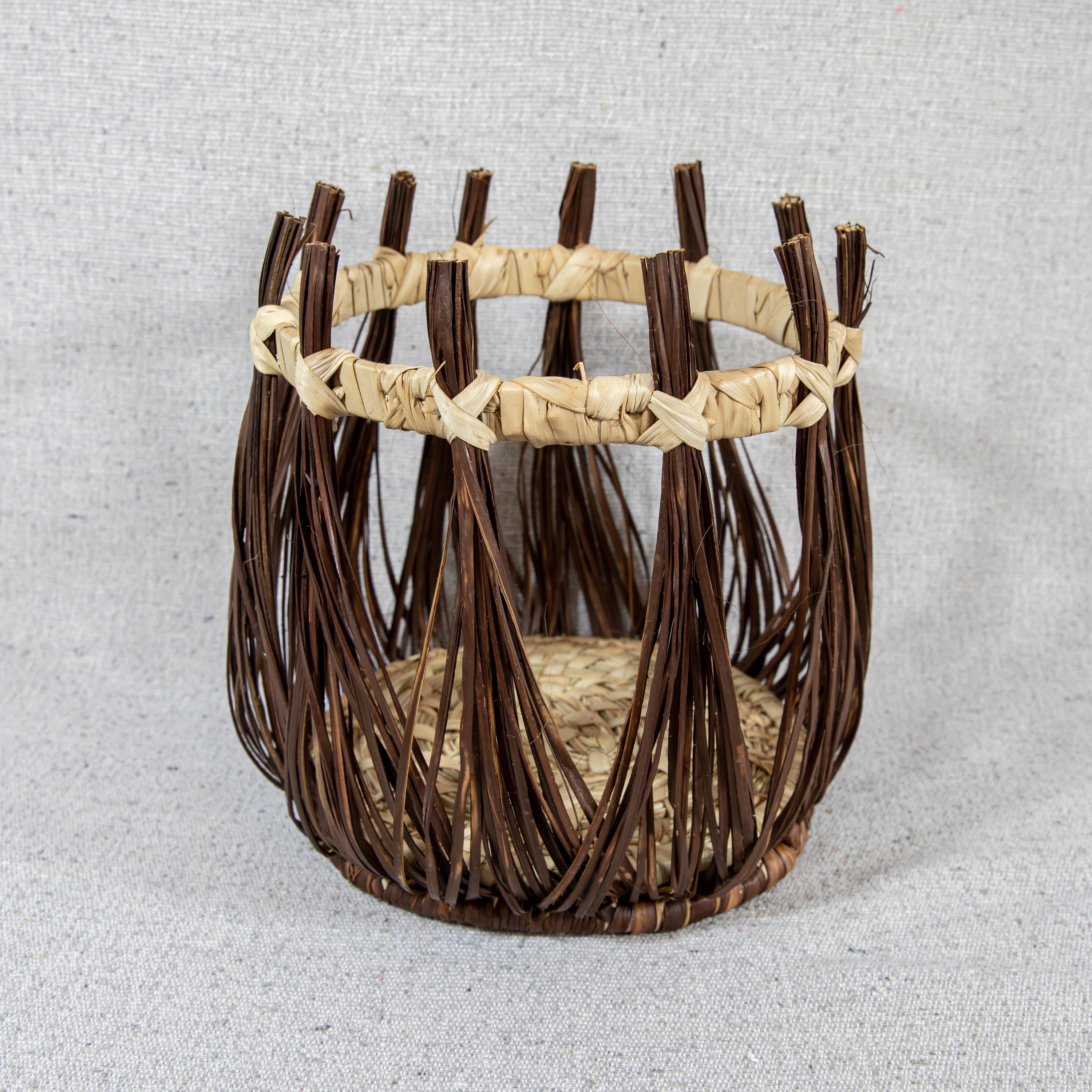 Decorative basket - Brown